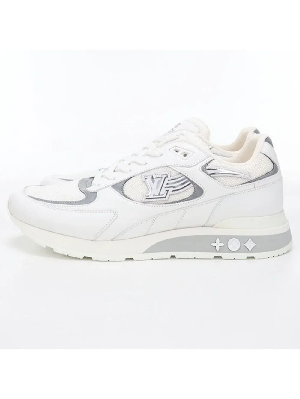 Louis Vuitton Low Cut Run Away Sneakers Leather - Picture 2 of 10